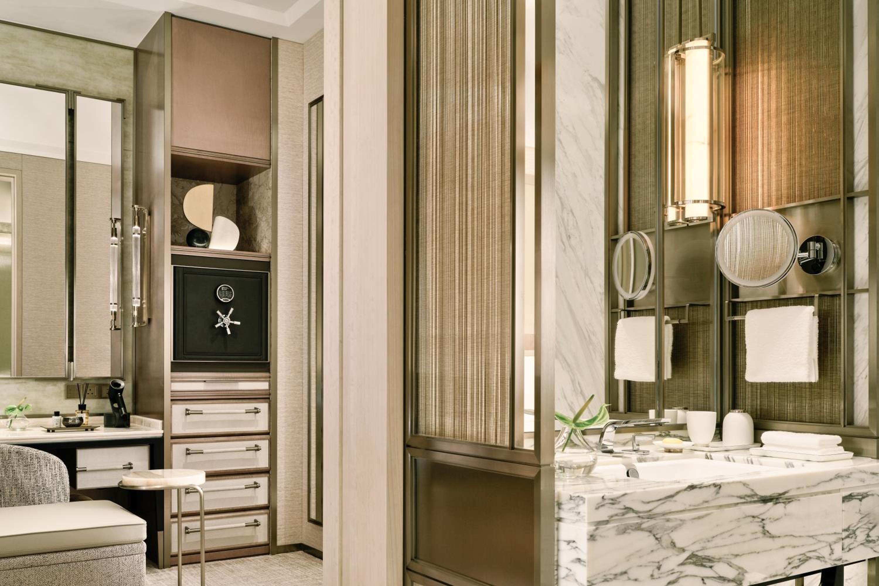 An Extended Indulgence - Harbor Suite