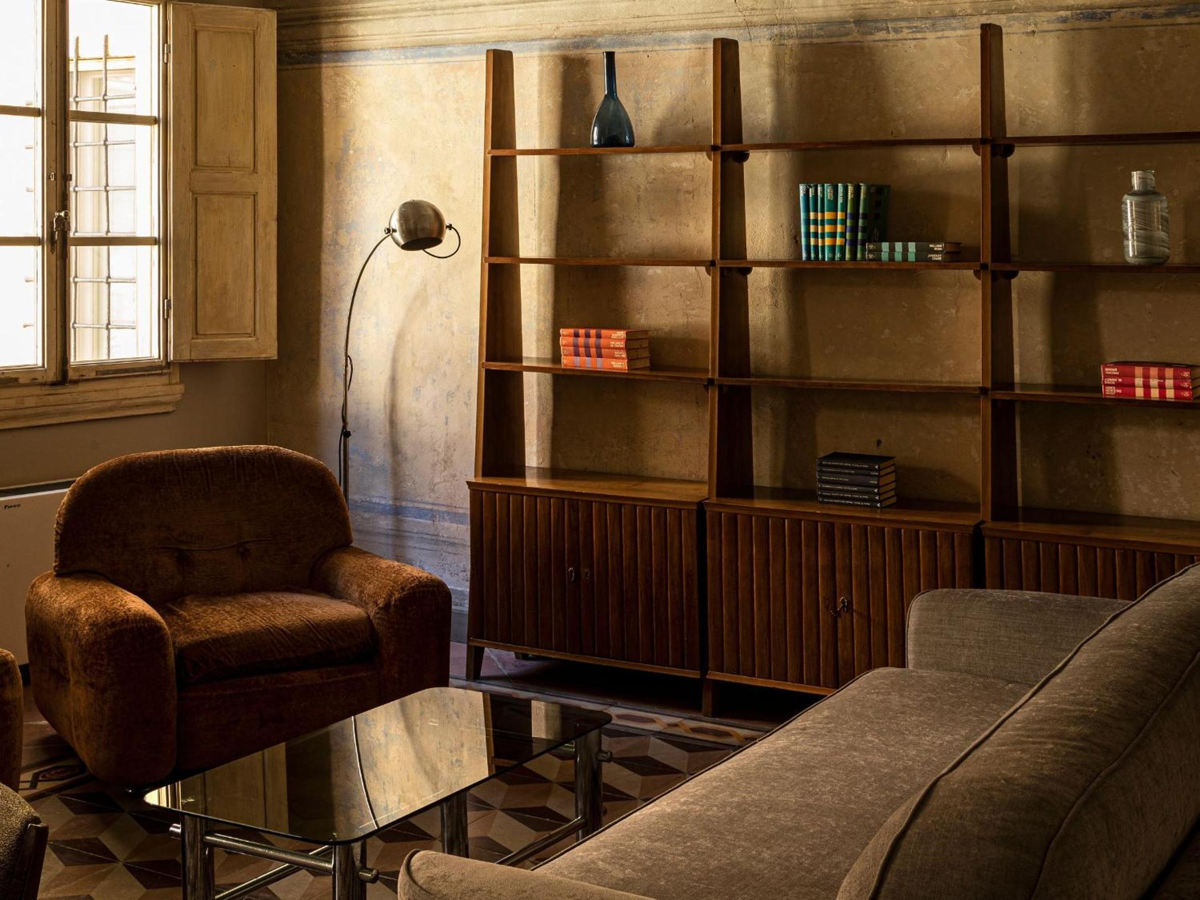 1 Bedroom Apartment with Sofa Bed