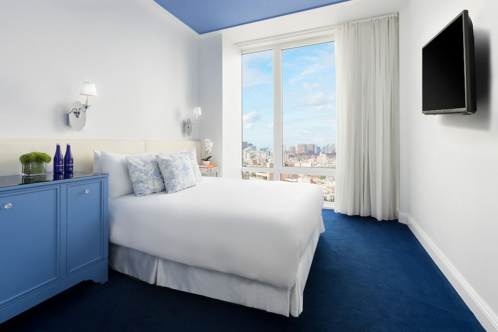 Classic Room, 1 Queen Bed, Accessible