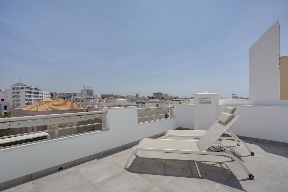 Family Room, 1 Bedroom