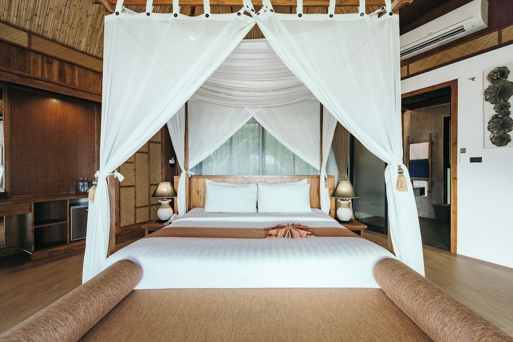 Premium Jacuzzi Villa