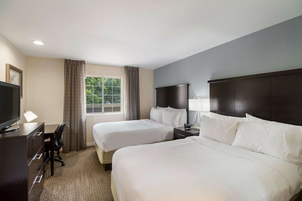 Suite, Multiple Beds (Two Bedroom)