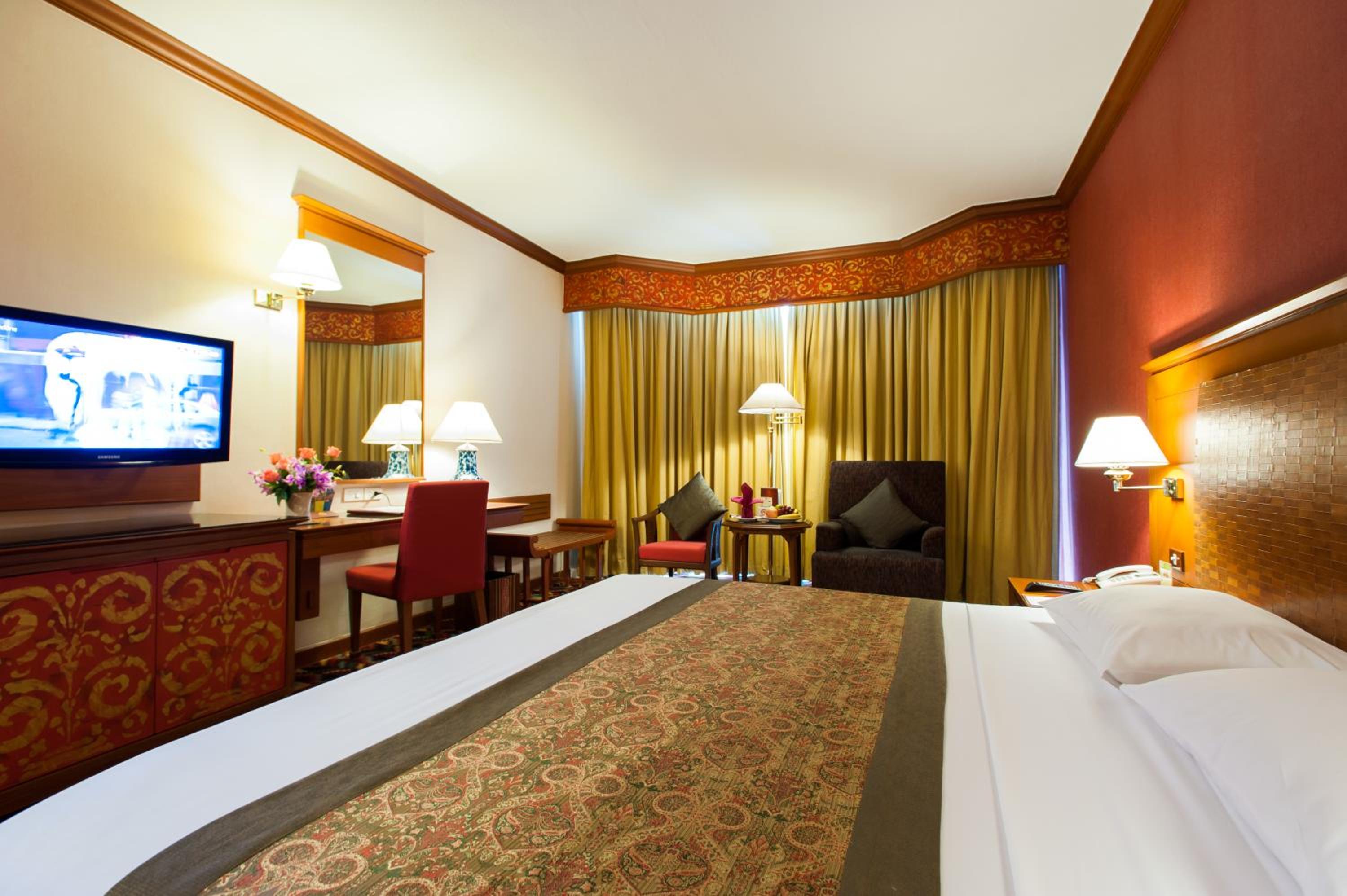 Deluxe Double or Twin Room