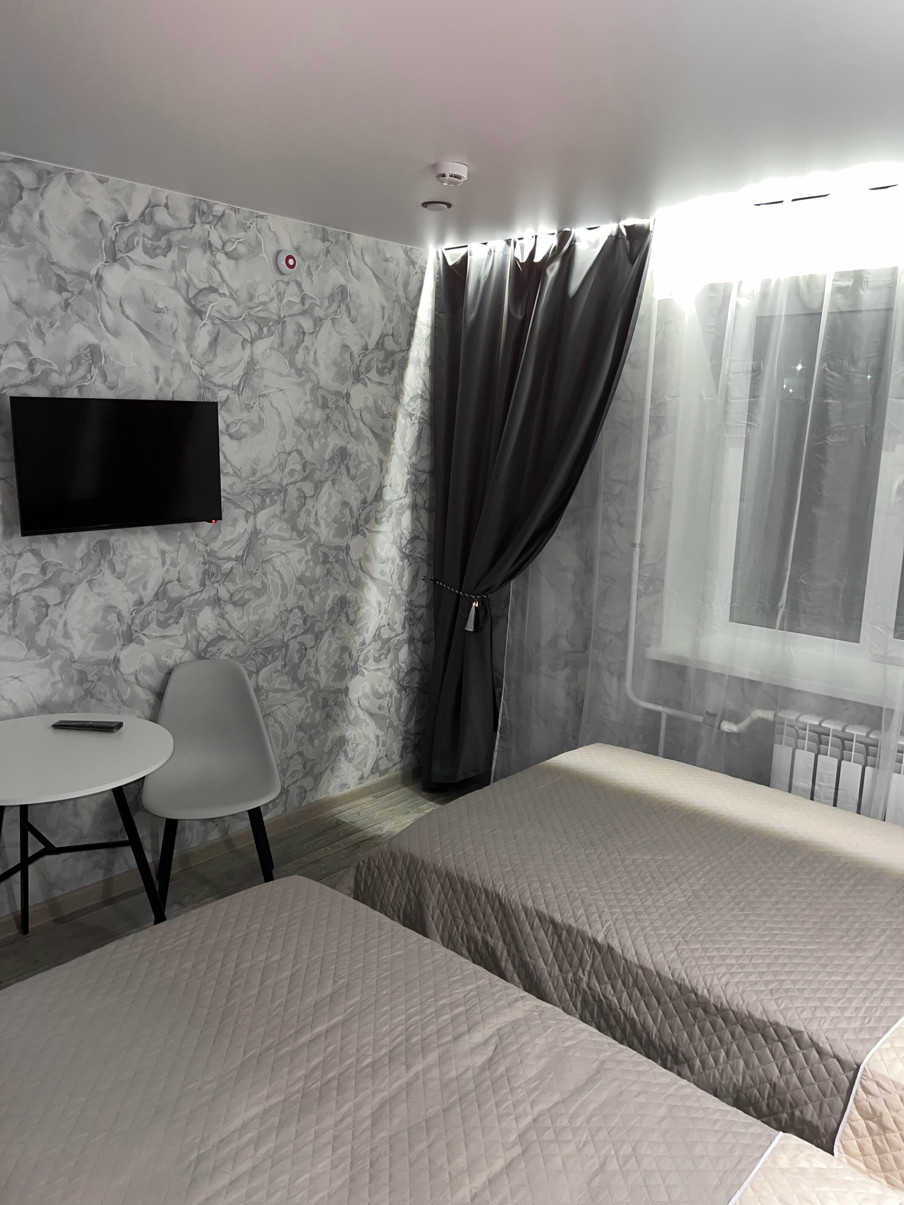 Cемейный номер с собственной ванной комнатой