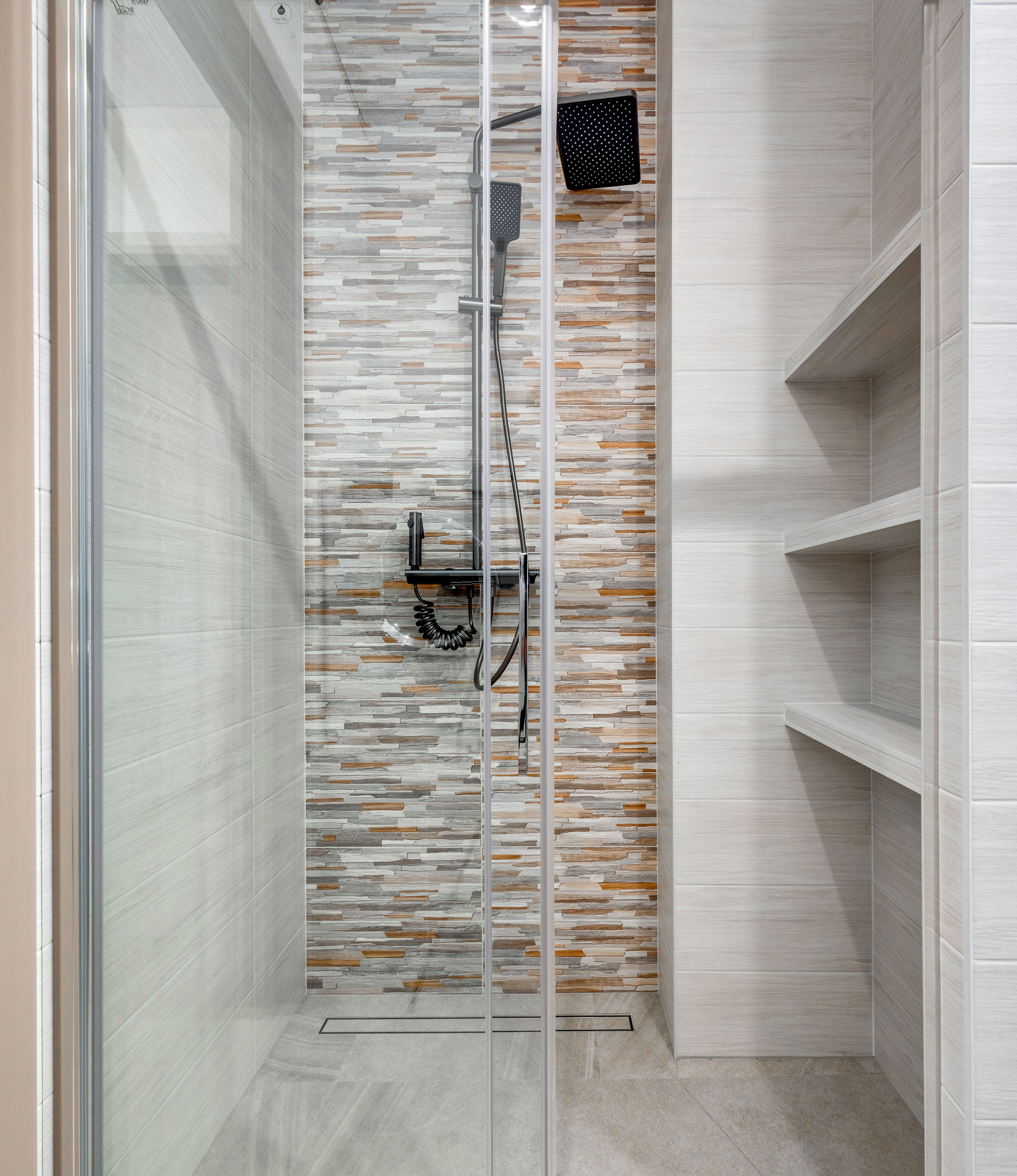 Семейный номер с видом на горы