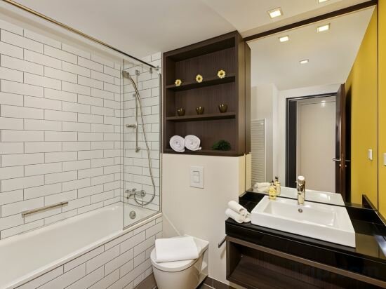 Classic One-Bedroom Apartment