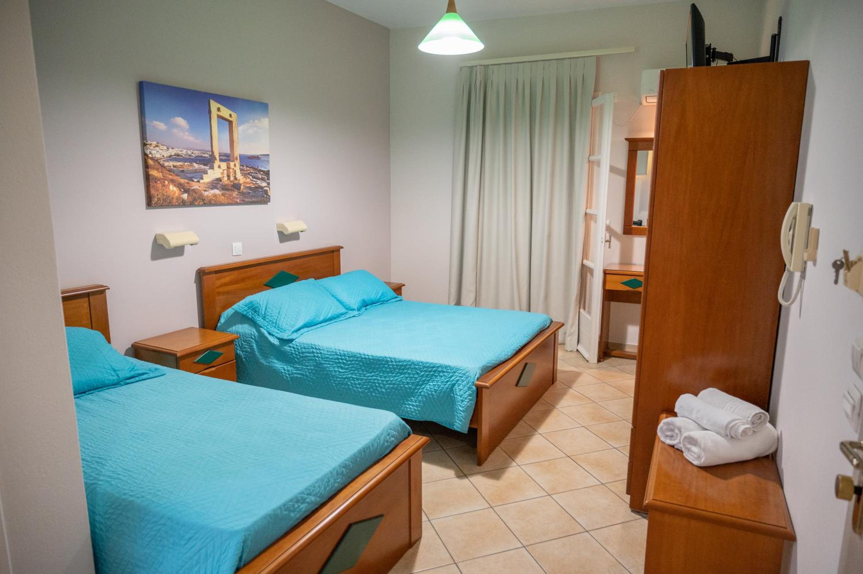 Triple Room with Balcony