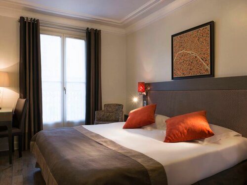 Улучшенный двухместный номер в Hôtel Régence Etoile