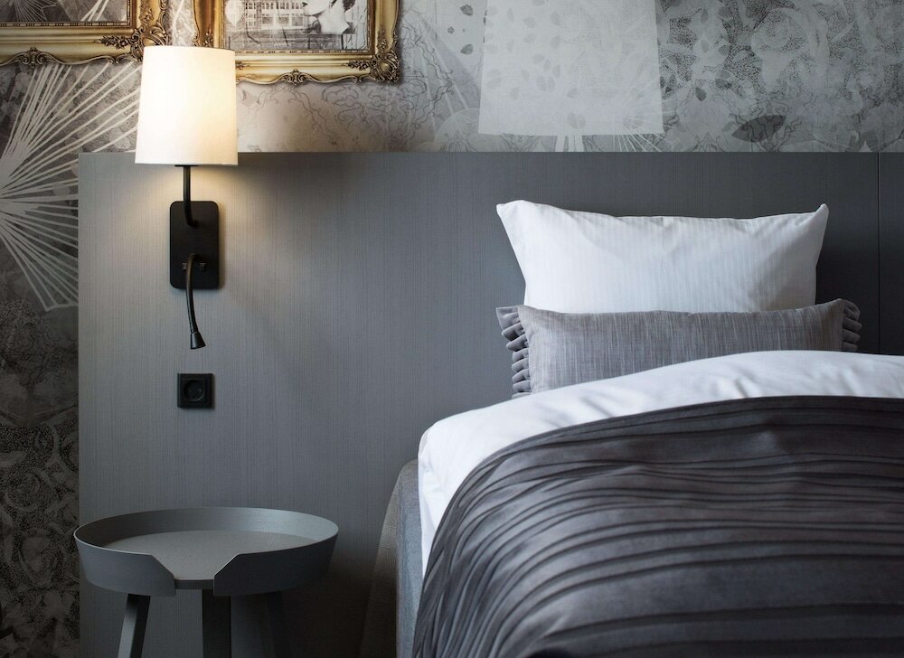 Double Room, 1 Queen Bed (Plus)