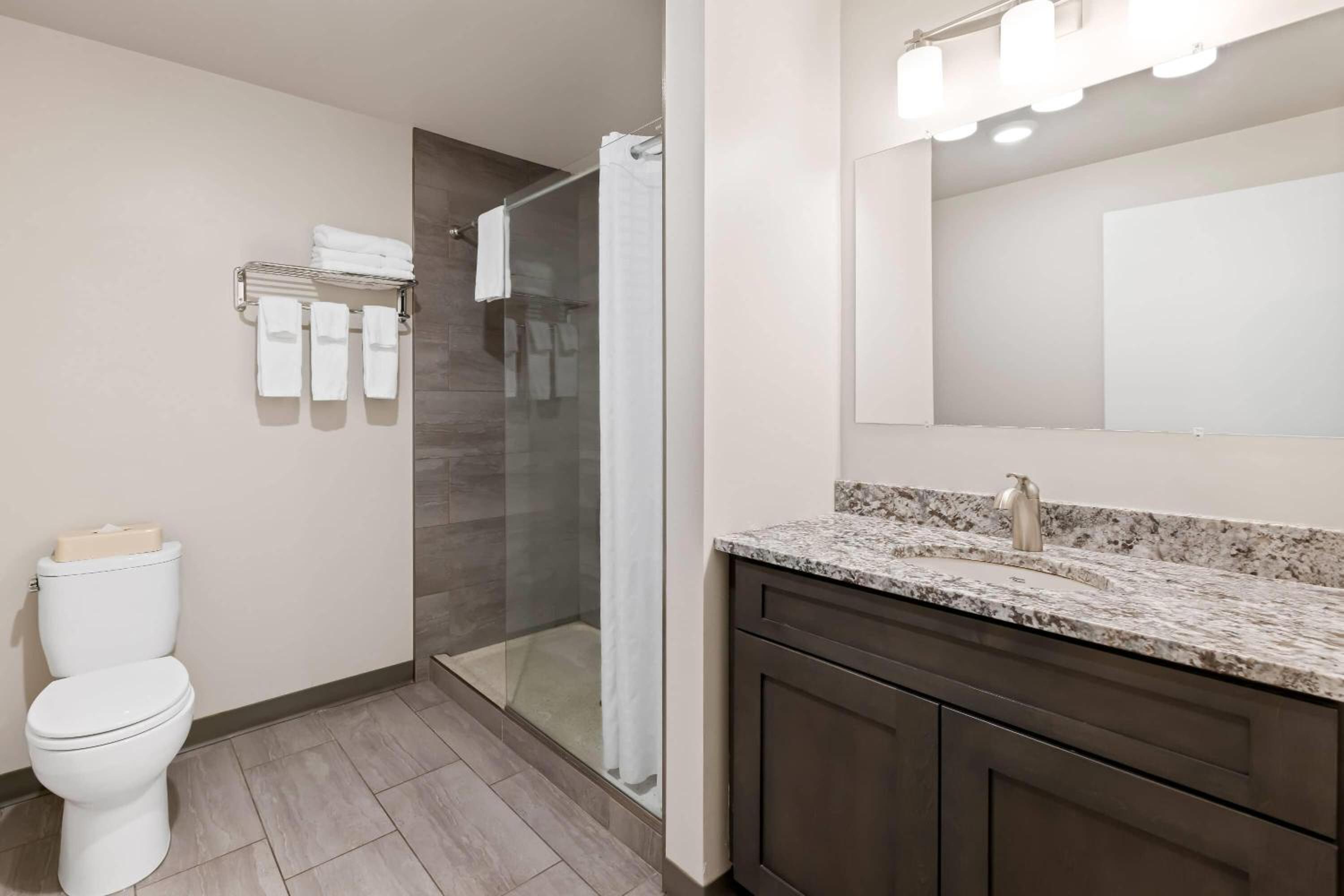 Superior Queen Room with Two Queen Beds - No Pets/Non-Smoking