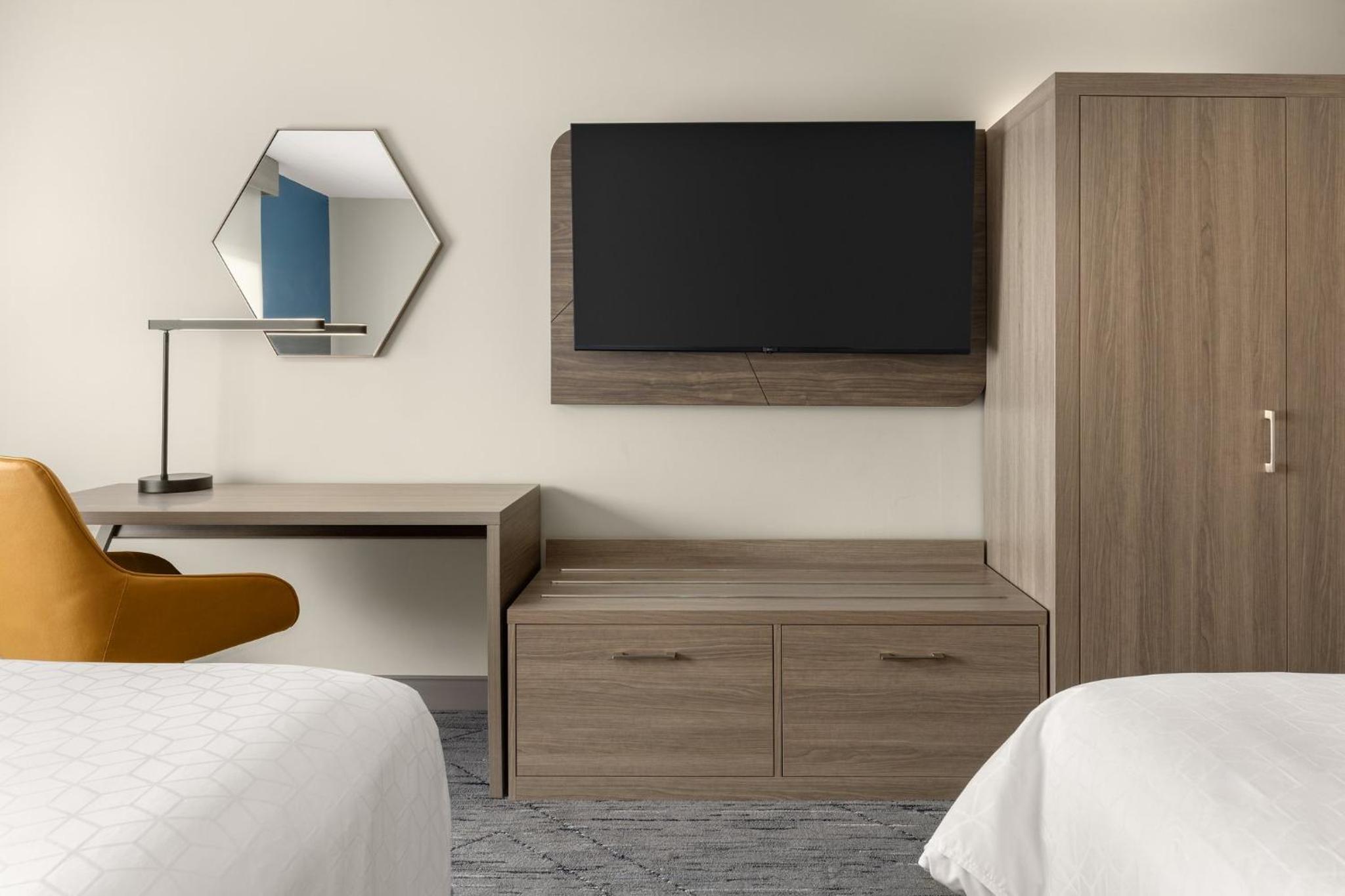 Queen Suite with Two Queen Beds and Sofa Bed