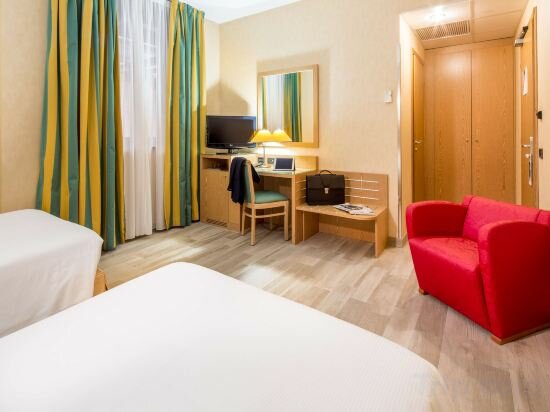 Standard Room, 2 Single Beds, Non Smoking