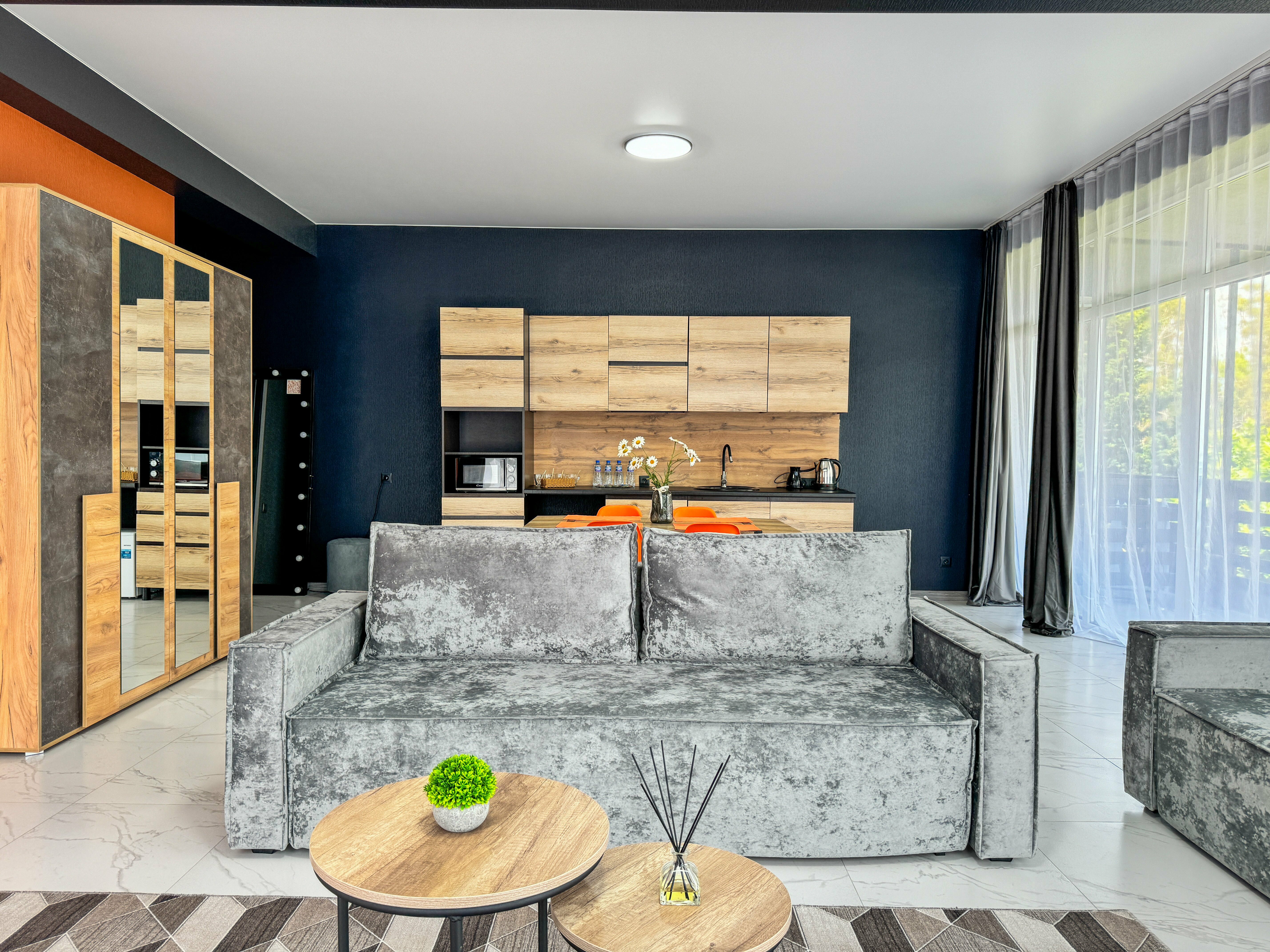 Апартаменты с балконом