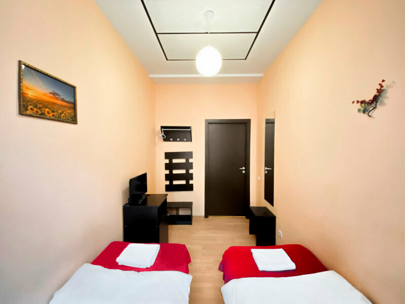 Двухместный номер с 2 отдельными кроватями и окном