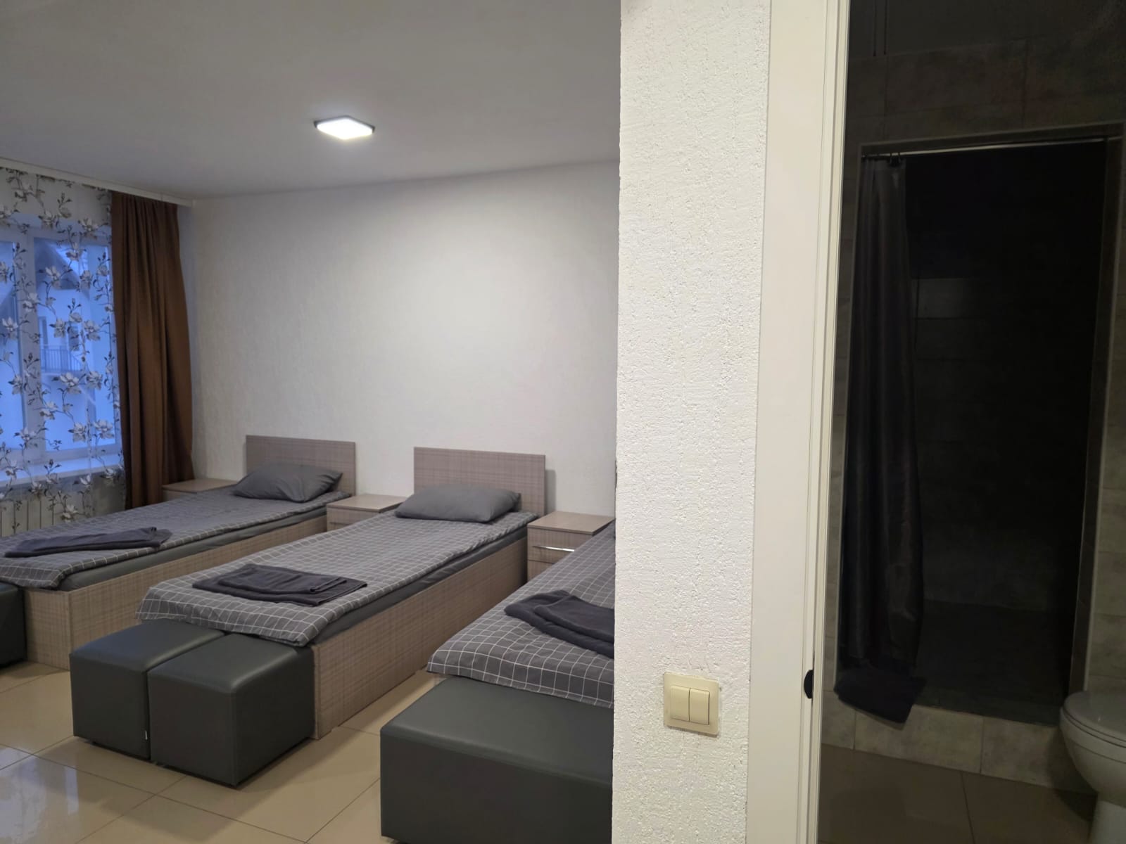 Стандартный трехместный номер