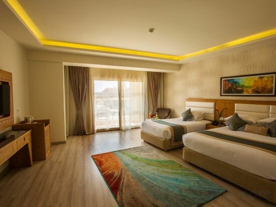 Superior Double or Twin Room (2 Adults + 2 Children)