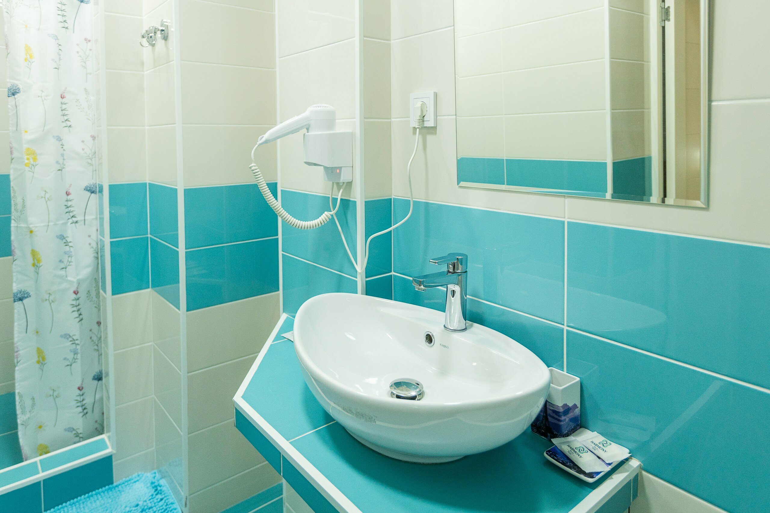 Трехместный номер с балконом