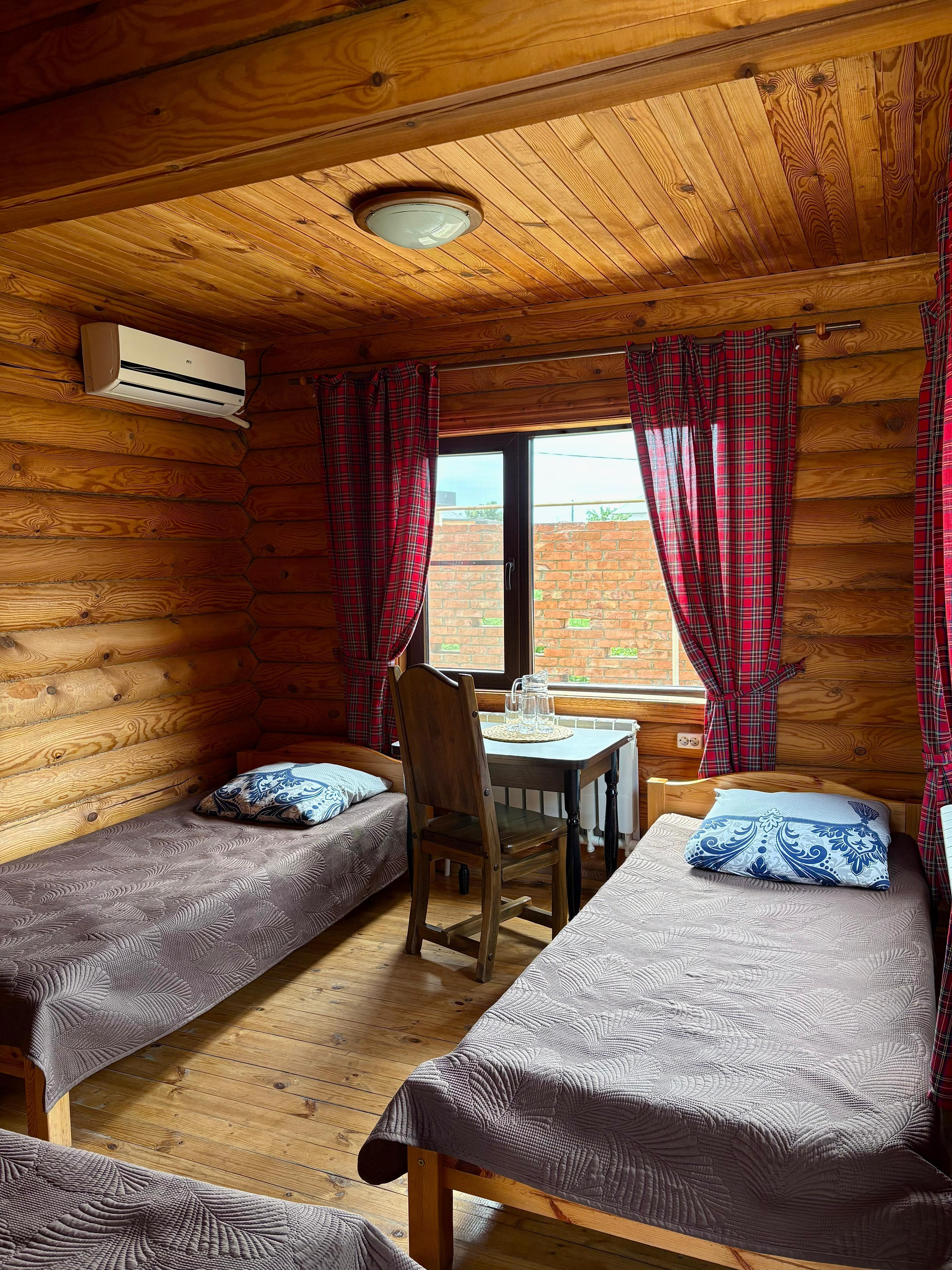 Трехместный номер Делюкс