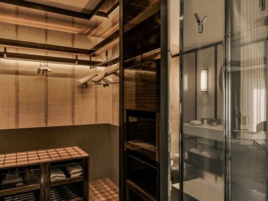 Junior Suite, Suite, 1 King Or 2 Twins, City View