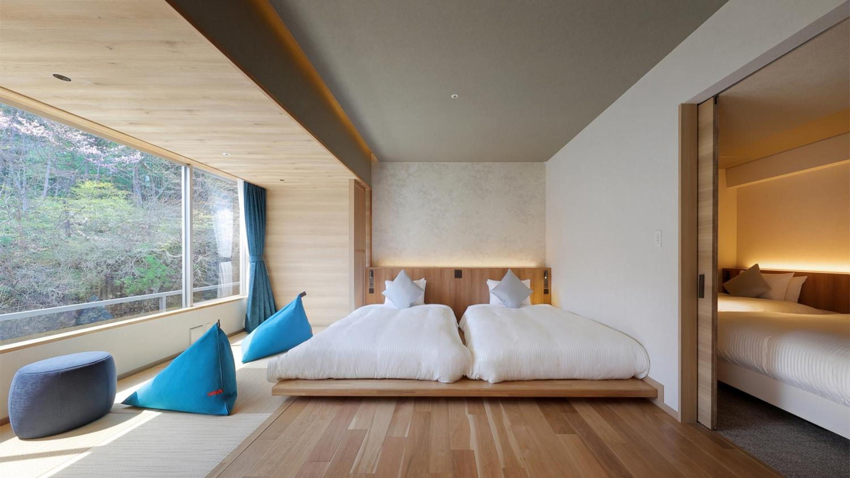 Suite Room with River View