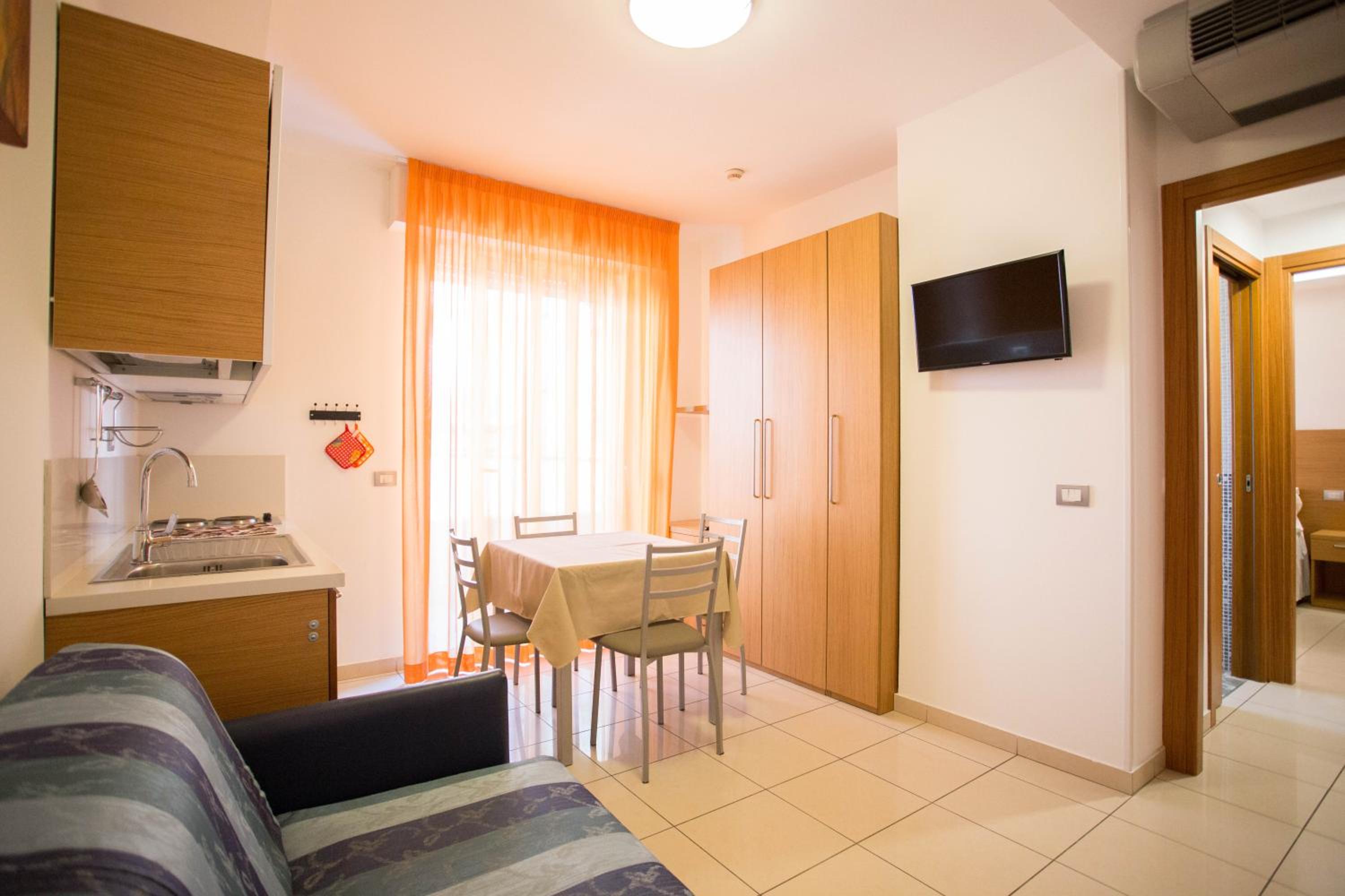 One-Bedroom Apartment