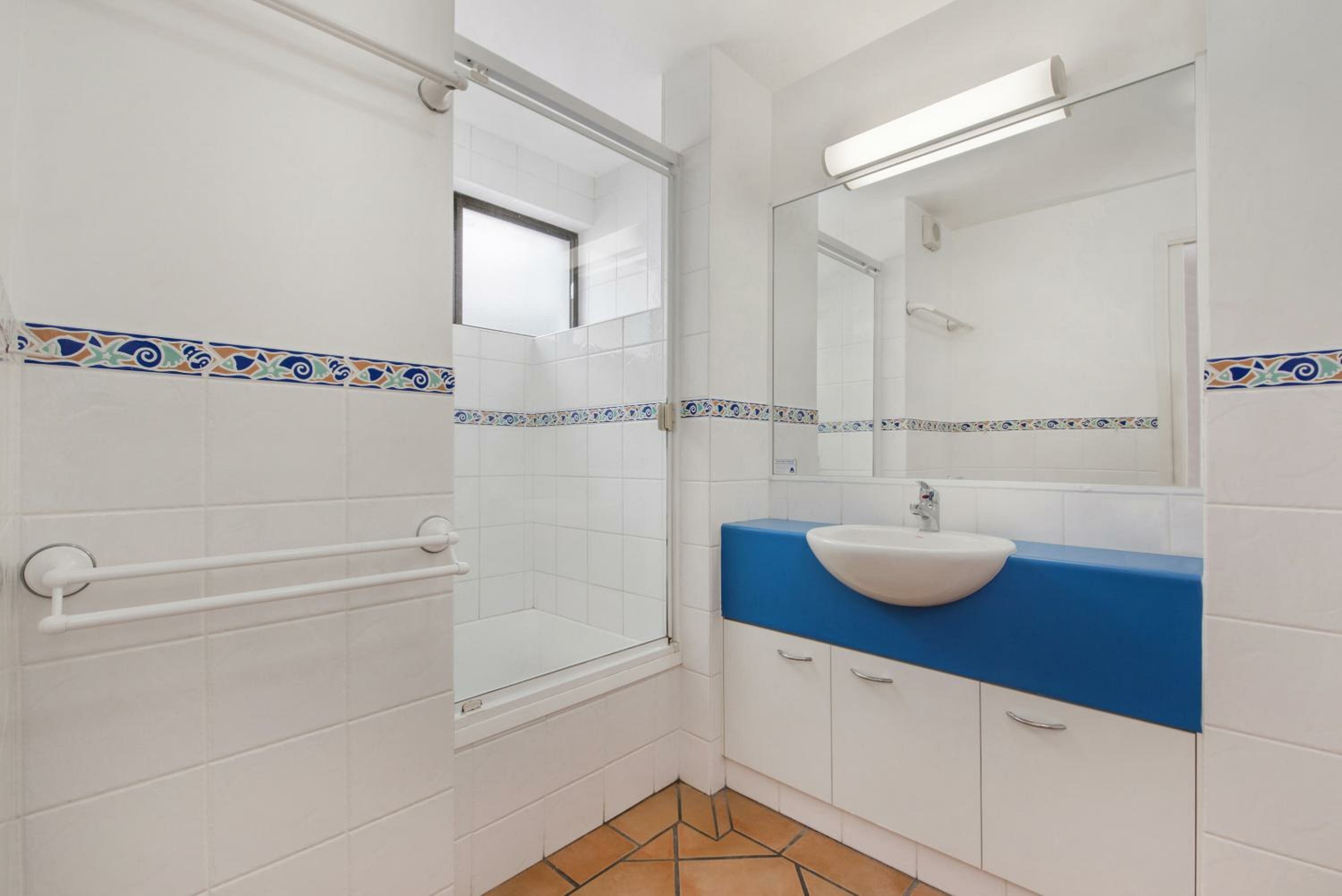 Superior Three-Bedroom Apartment with Ocean View