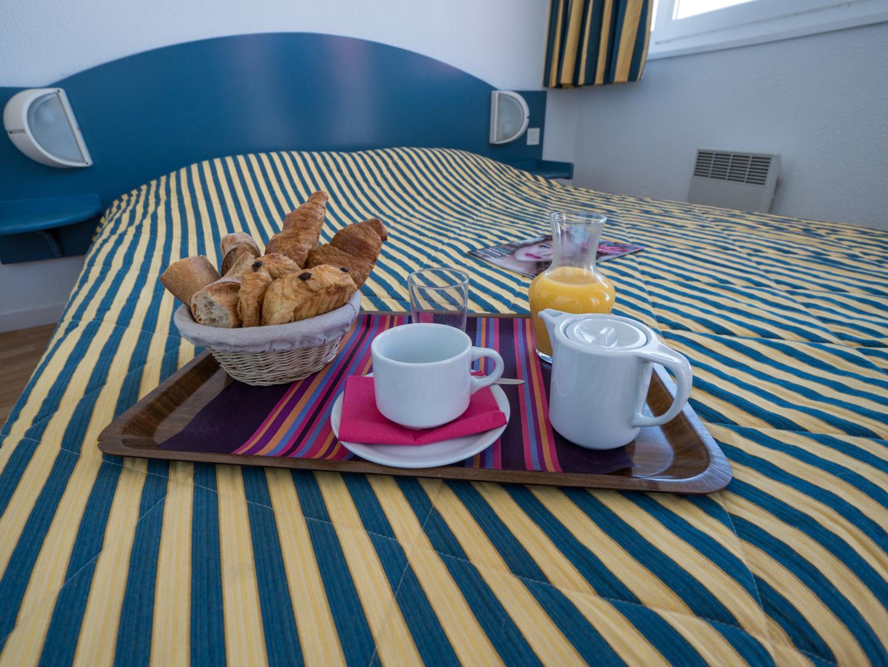 Two-Bedroom Apartment (6 Adults)