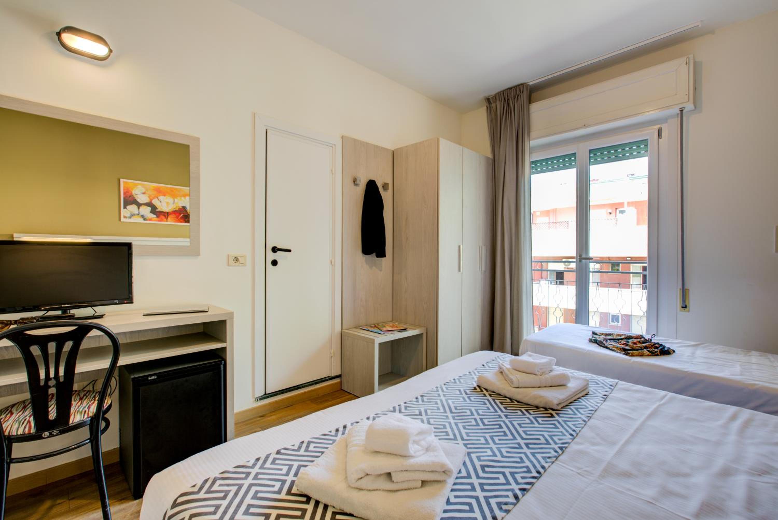 Triple Room with Balcony