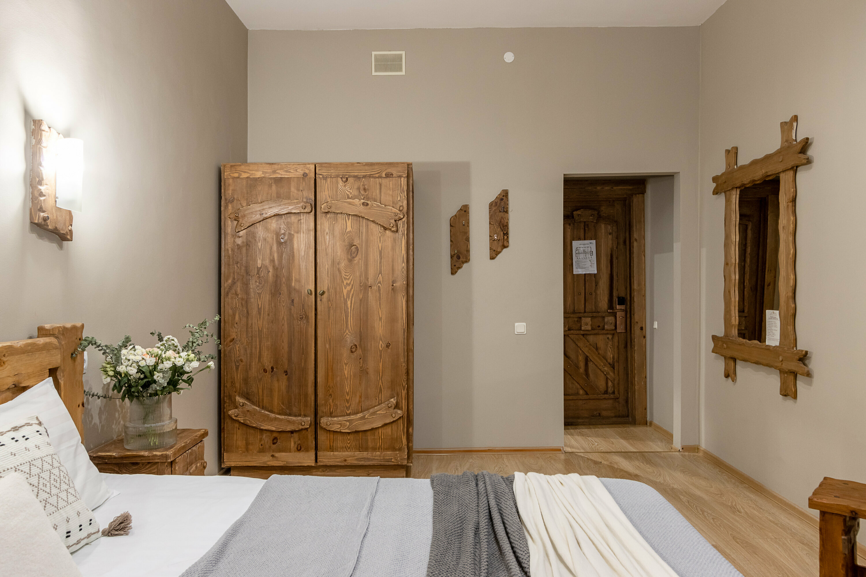 Улучшенный номер с 1 кроватью