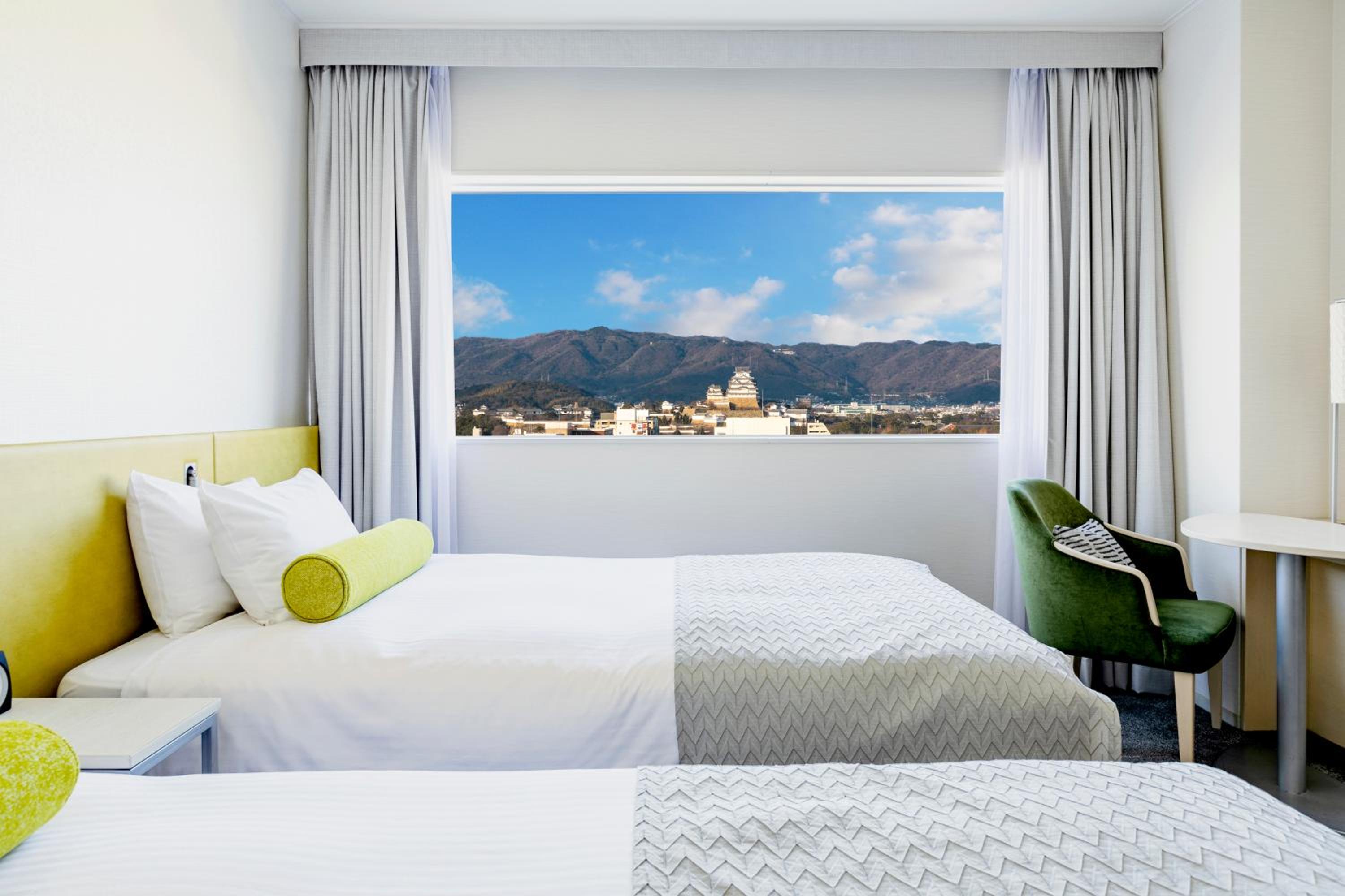 High Floor Superior Twin Room - Non-Smoking