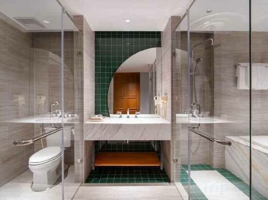 Deluxe Double Room City View