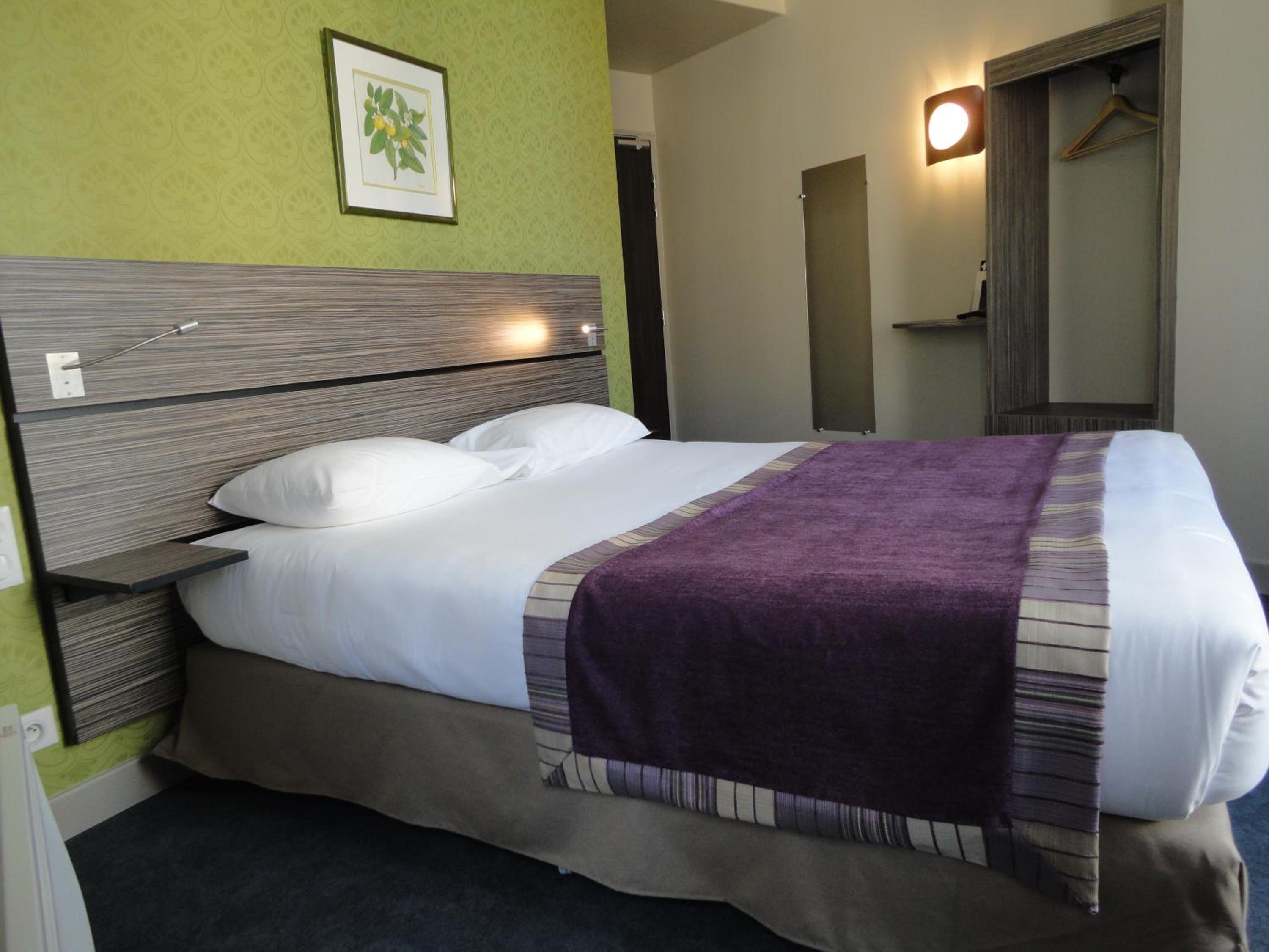 Family Suite (4 People)