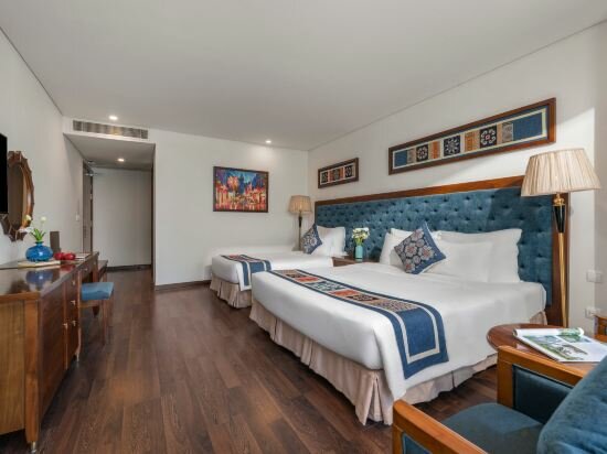 Triple Room With Sea Front And Balcony