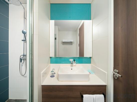 Queen Room With River View