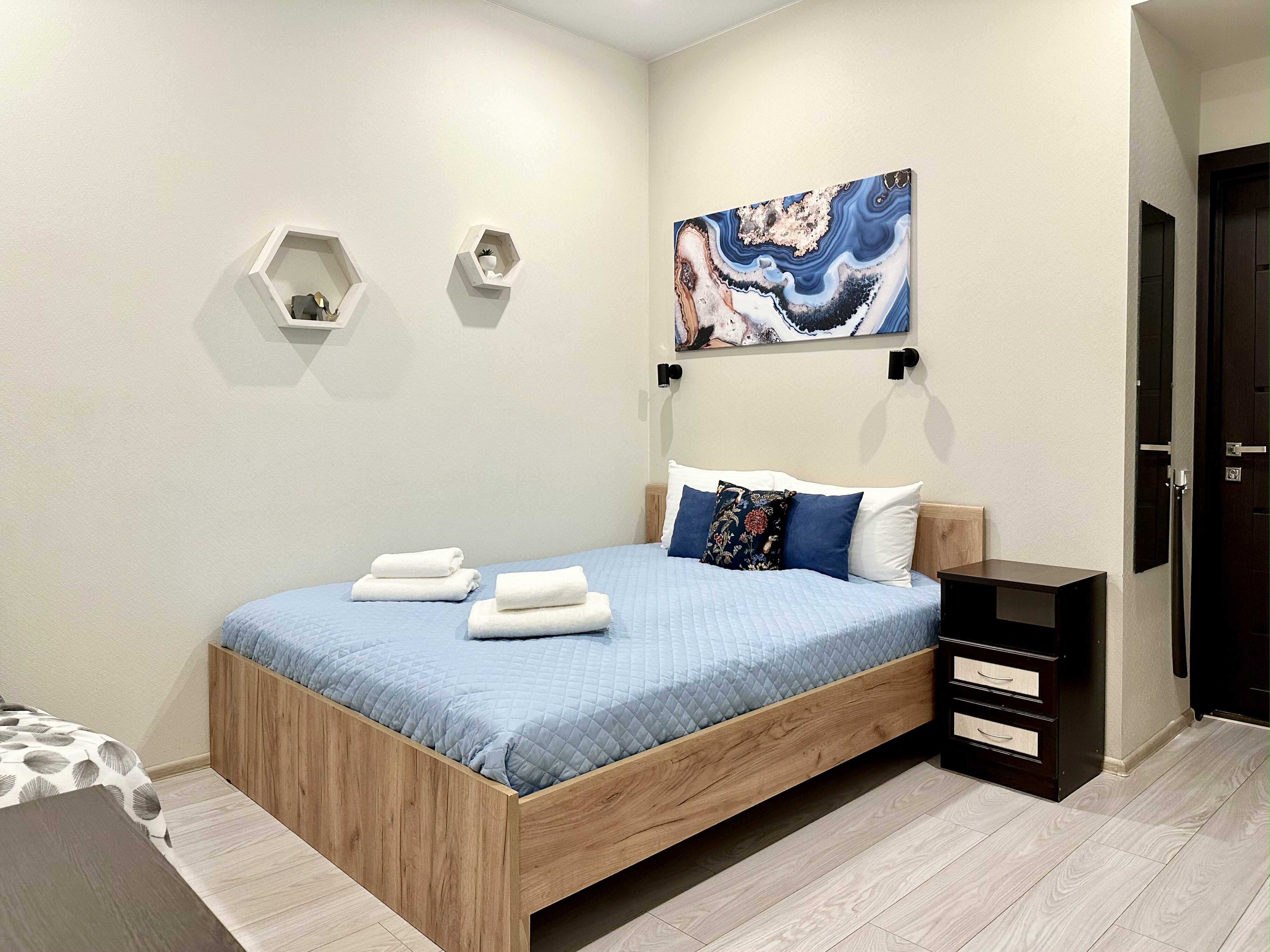 Уютная студия без окна для 2 гостей в самом центре