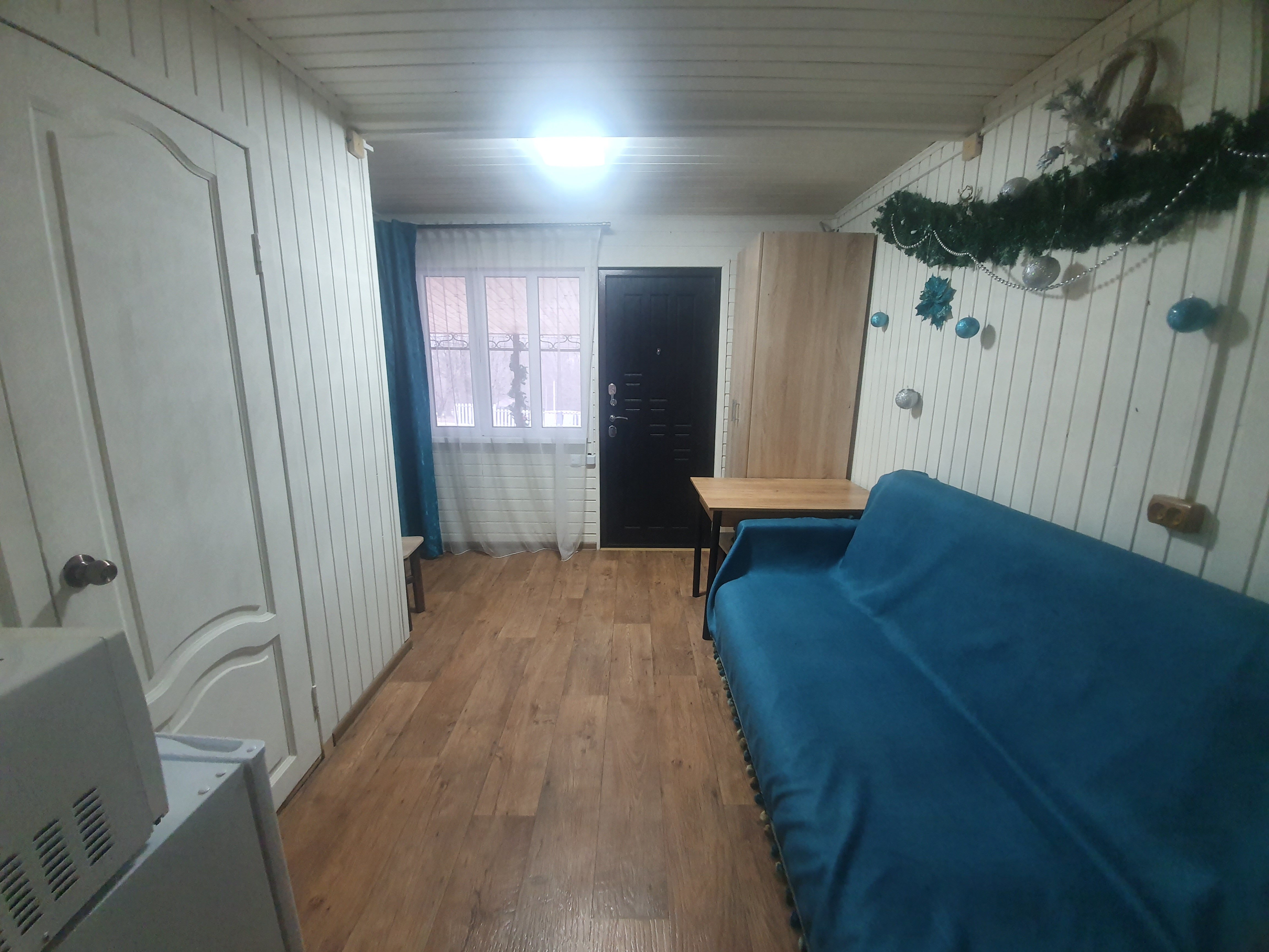 Семейный номер с видом на горы