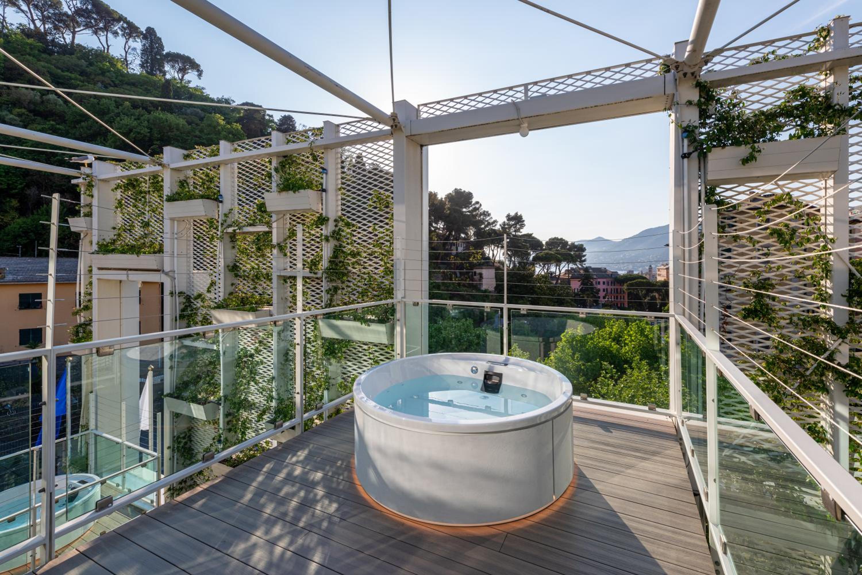 Deluxe Double Room with Terrace