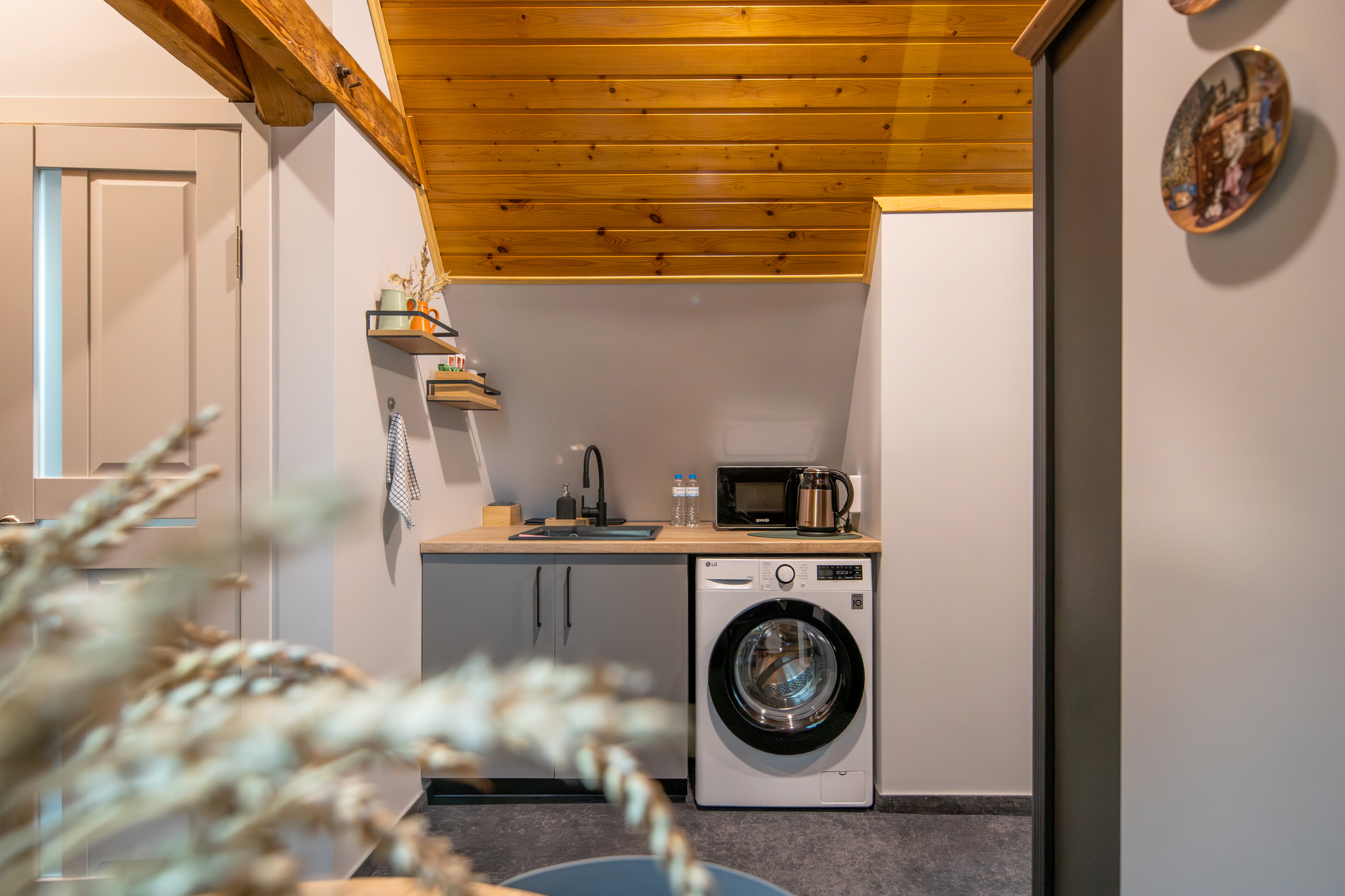 Двухкомнатные апартаменты в мансарде