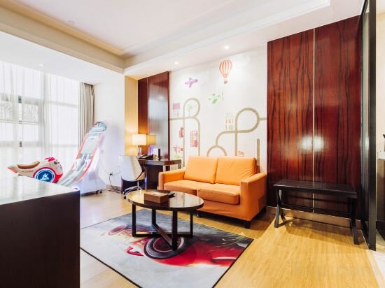 Family Room (Cars)