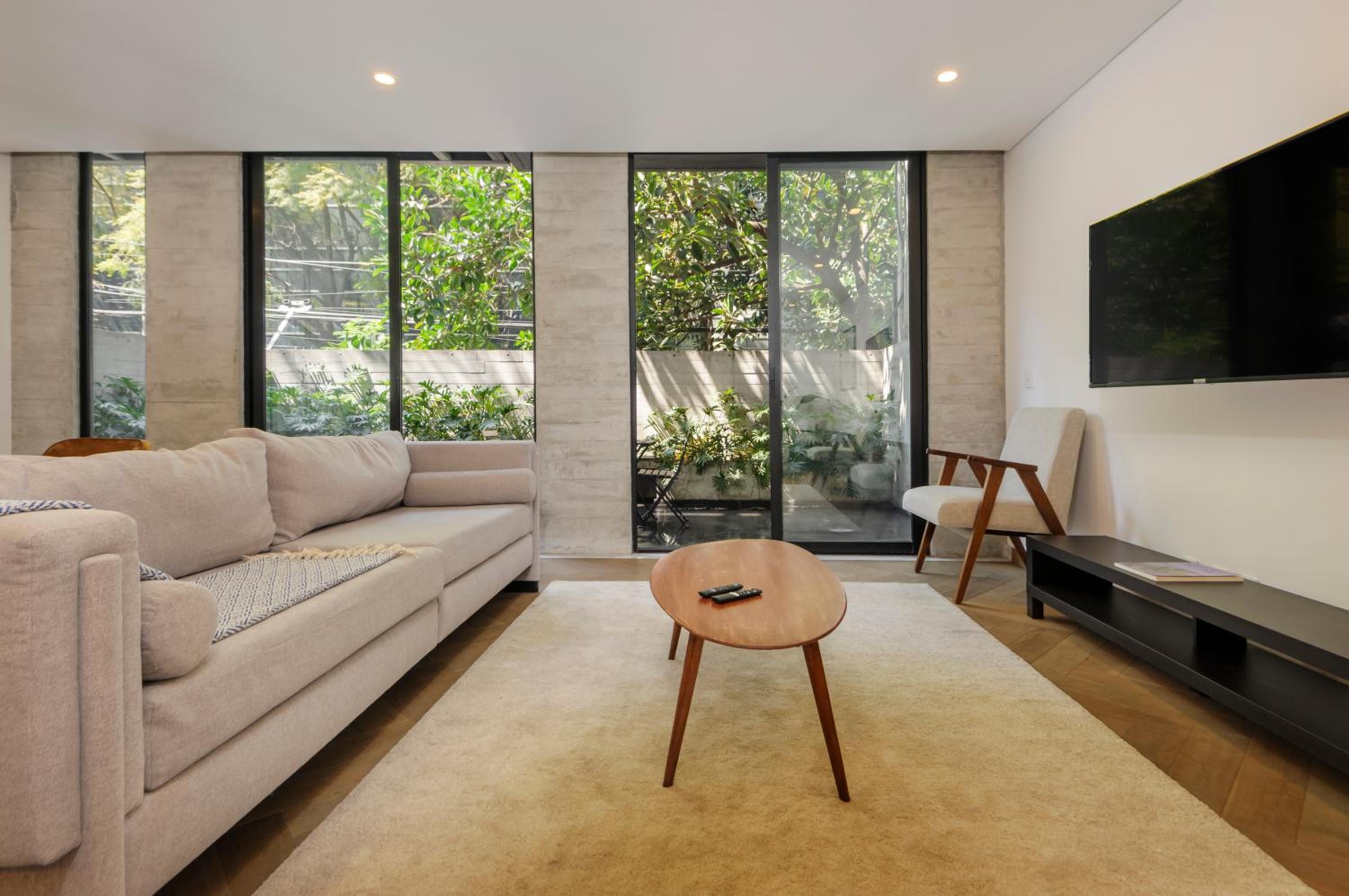 Harmonious 3BR with Private Terrace in Polanco