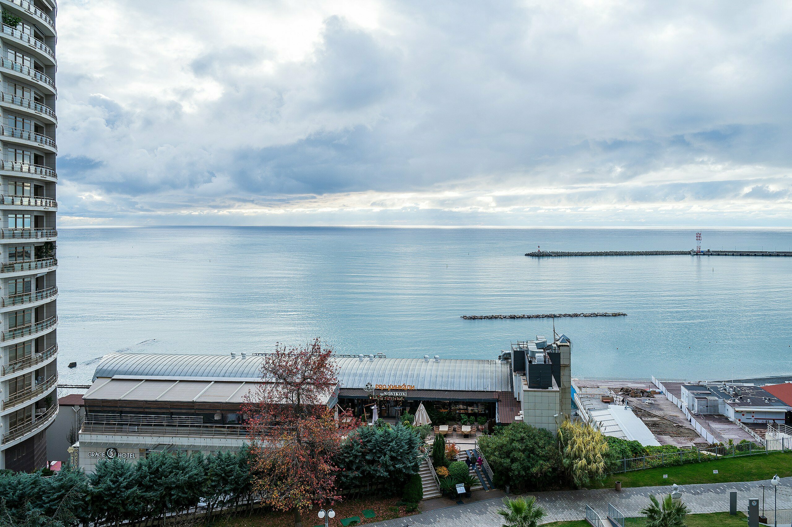 Трехкомнатный апартамент Luxury Dubai с двумя спальнями