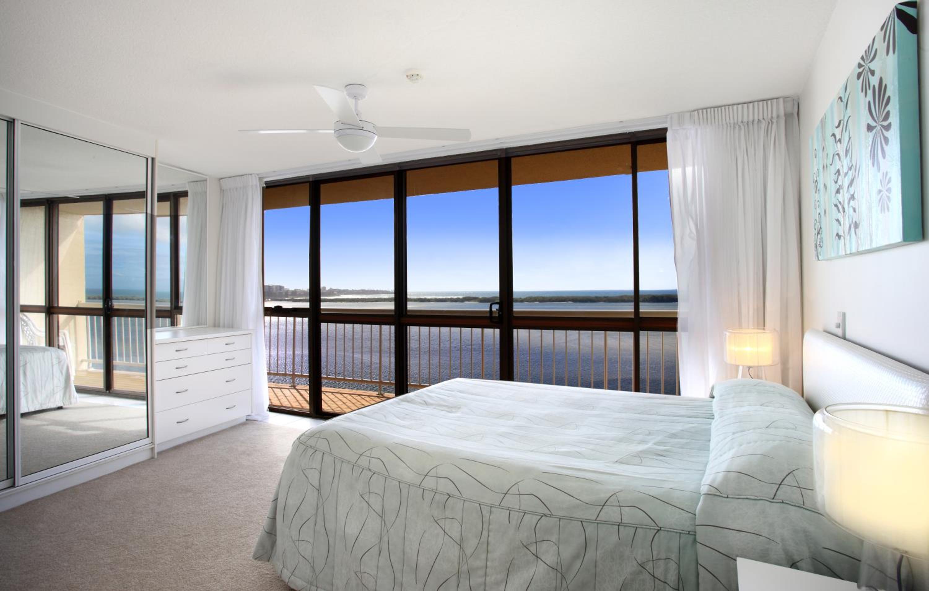 Two-Bedroom Ocean View Apartment