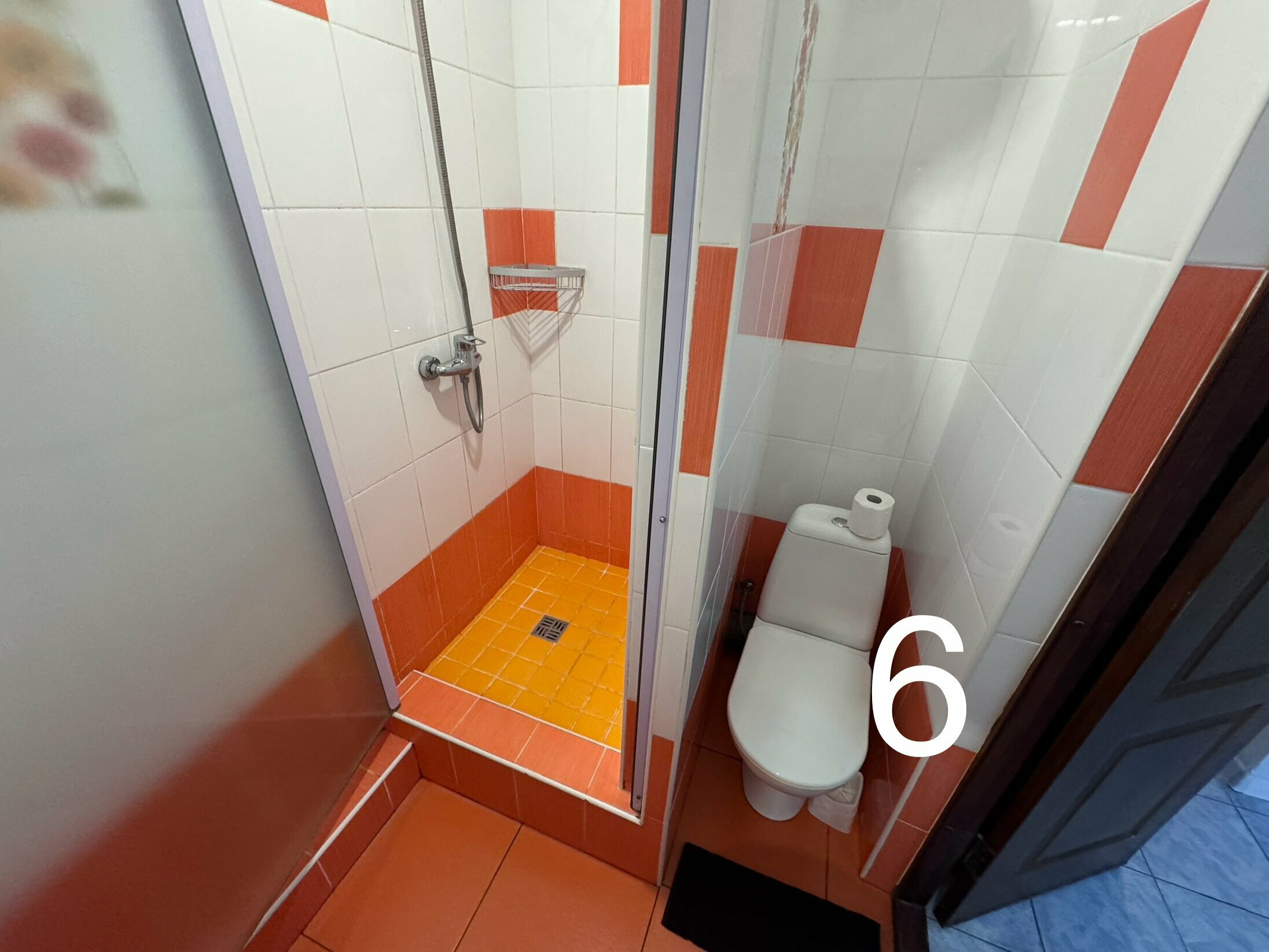 Четырехместный номер с балконом