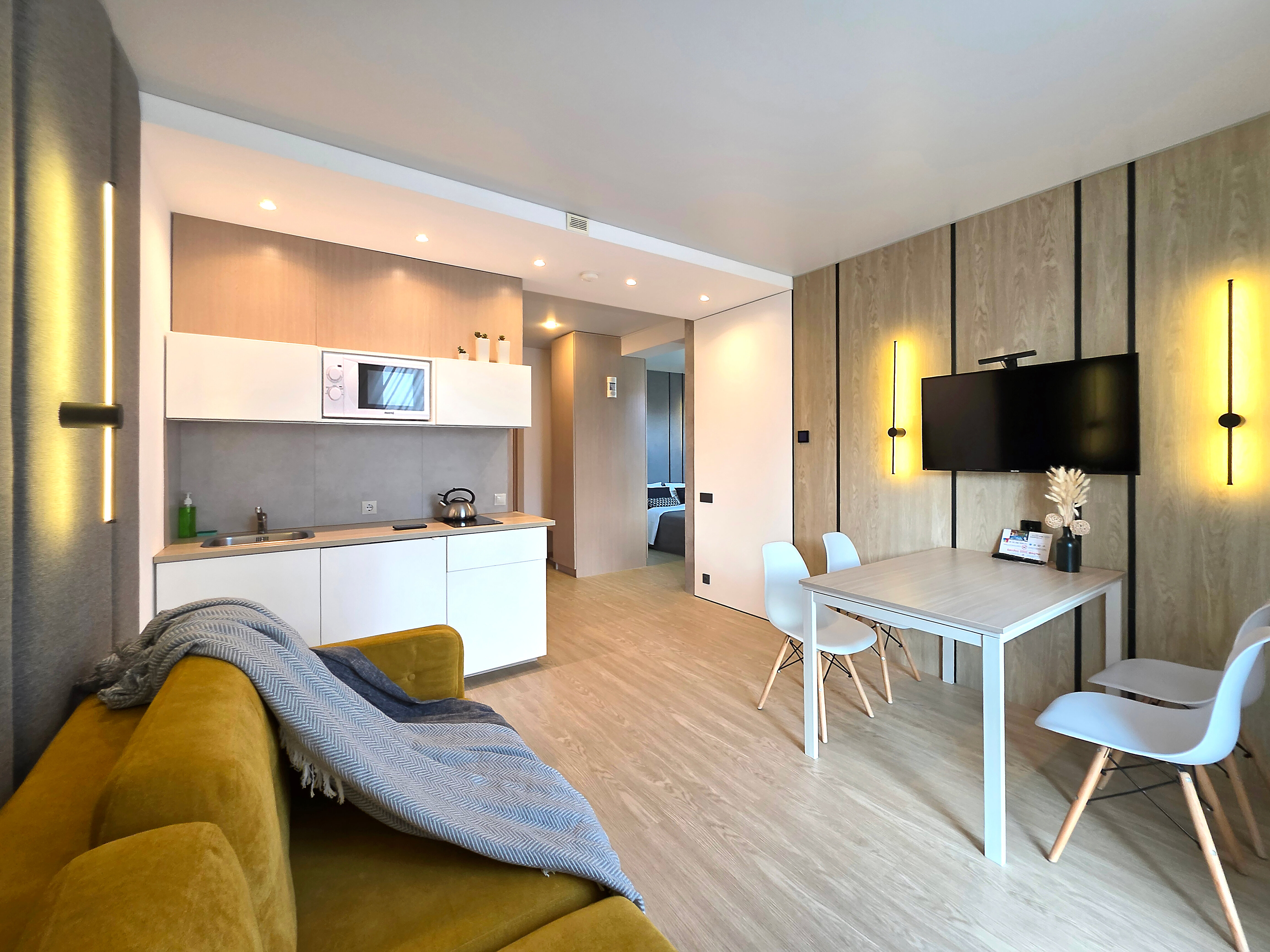 Улучшенные апартаменты