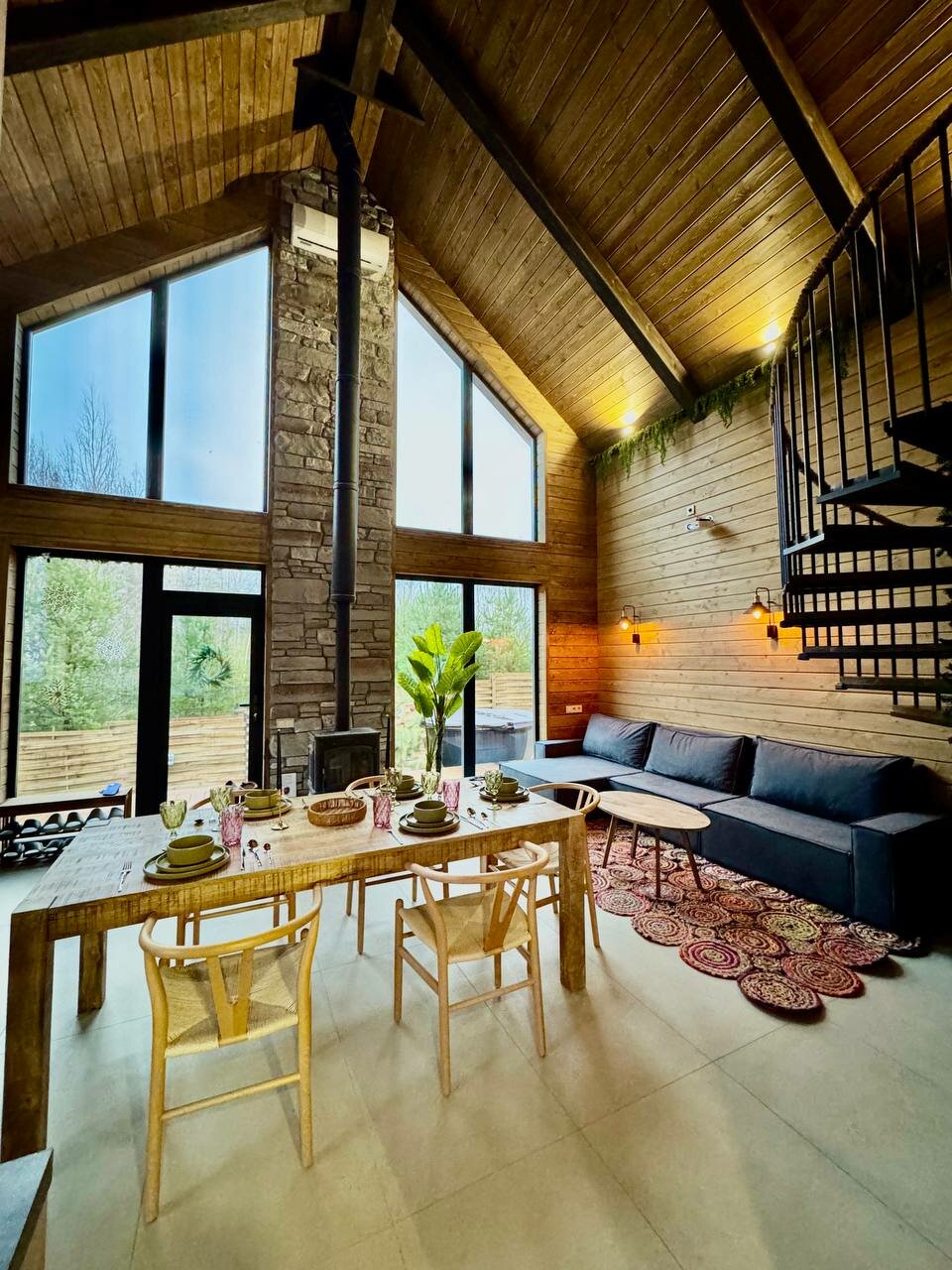 Дом с видом на лес