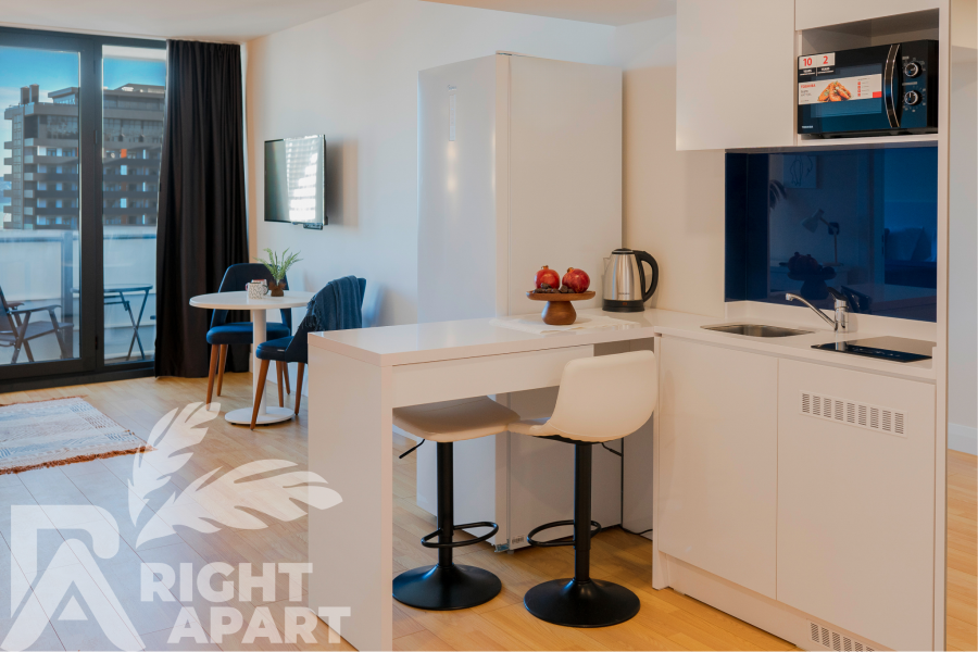 Семейный номер с видом на море