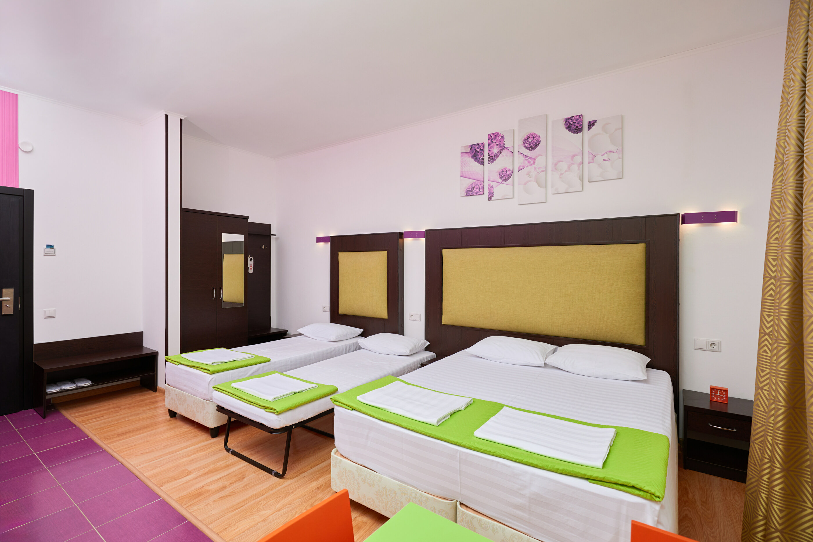 3-х местный без балкона