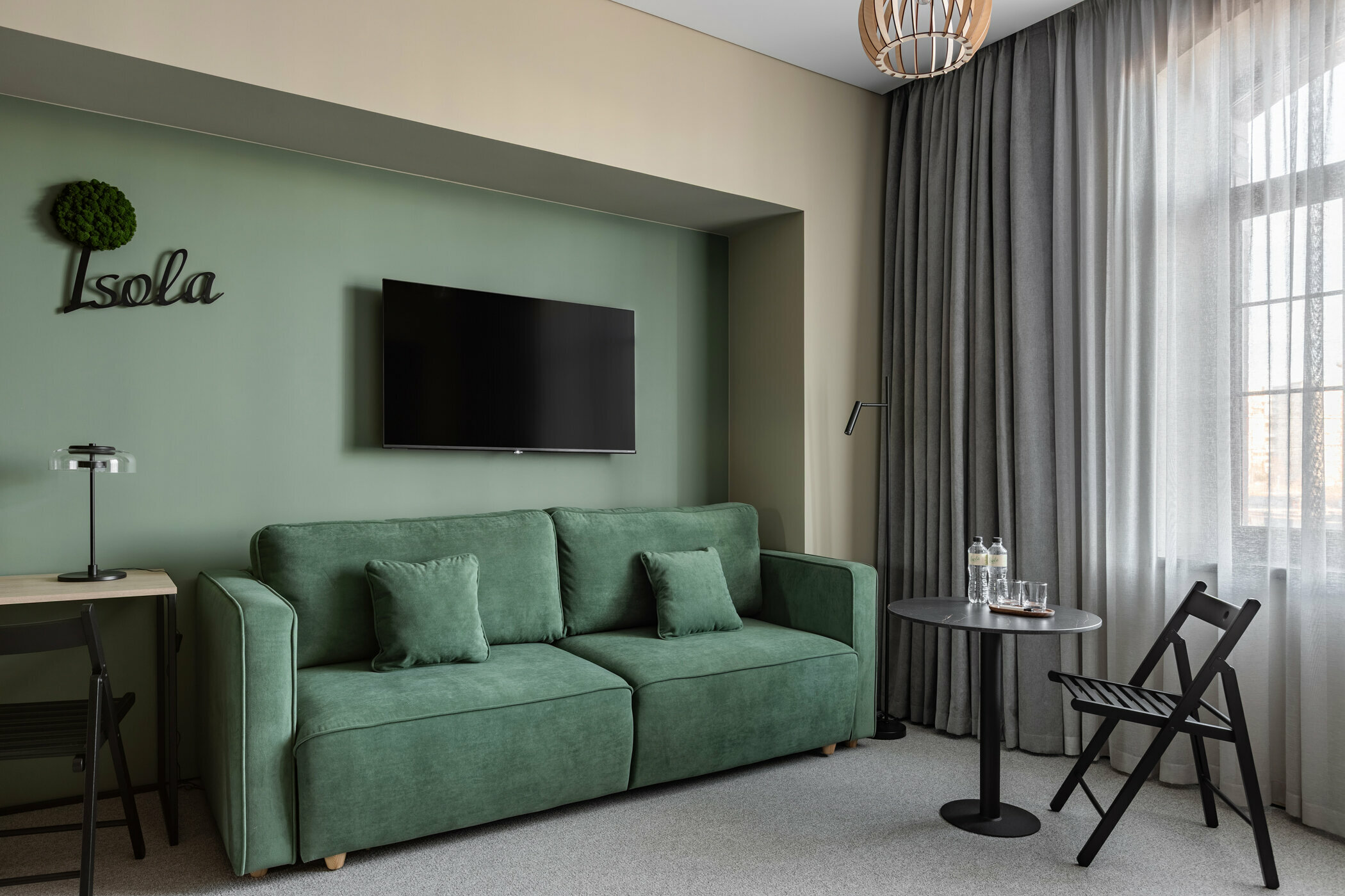 Cемейный номер с собственной ванной комнатой