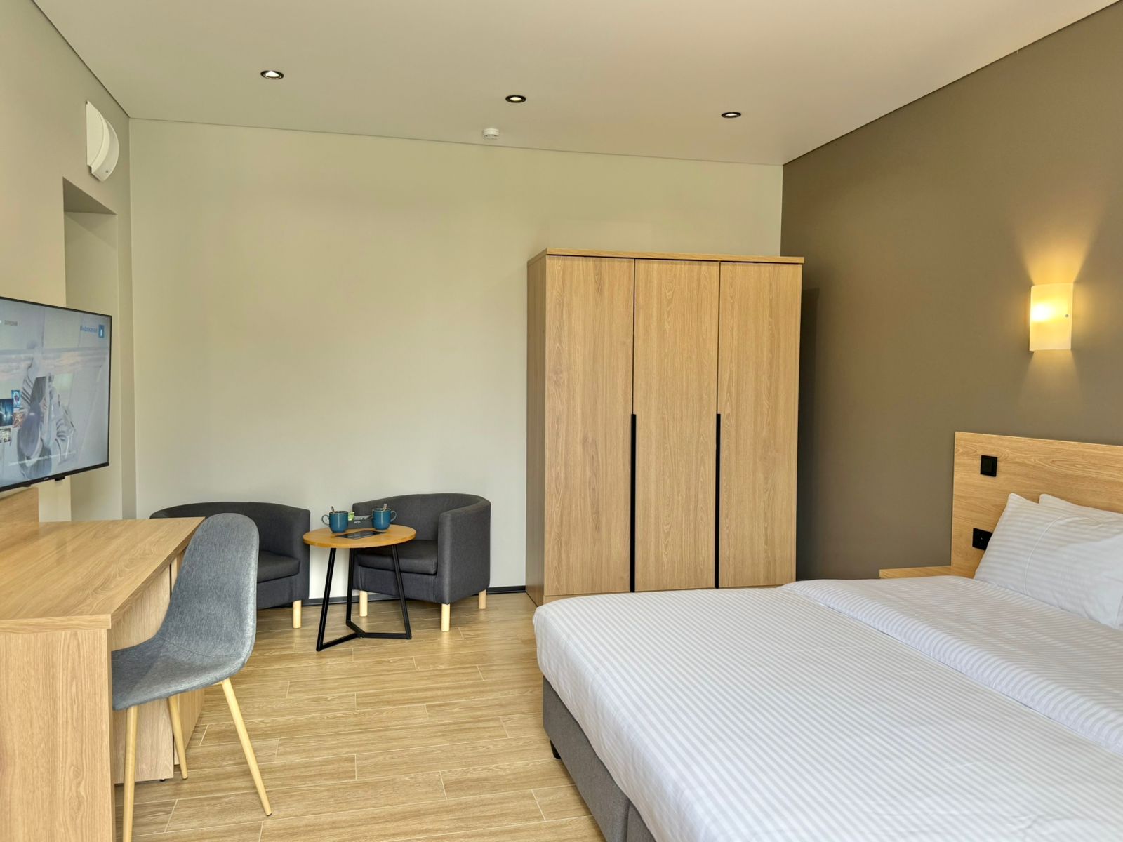 Двухместный номер с 2 отдельными кроватями и балконом