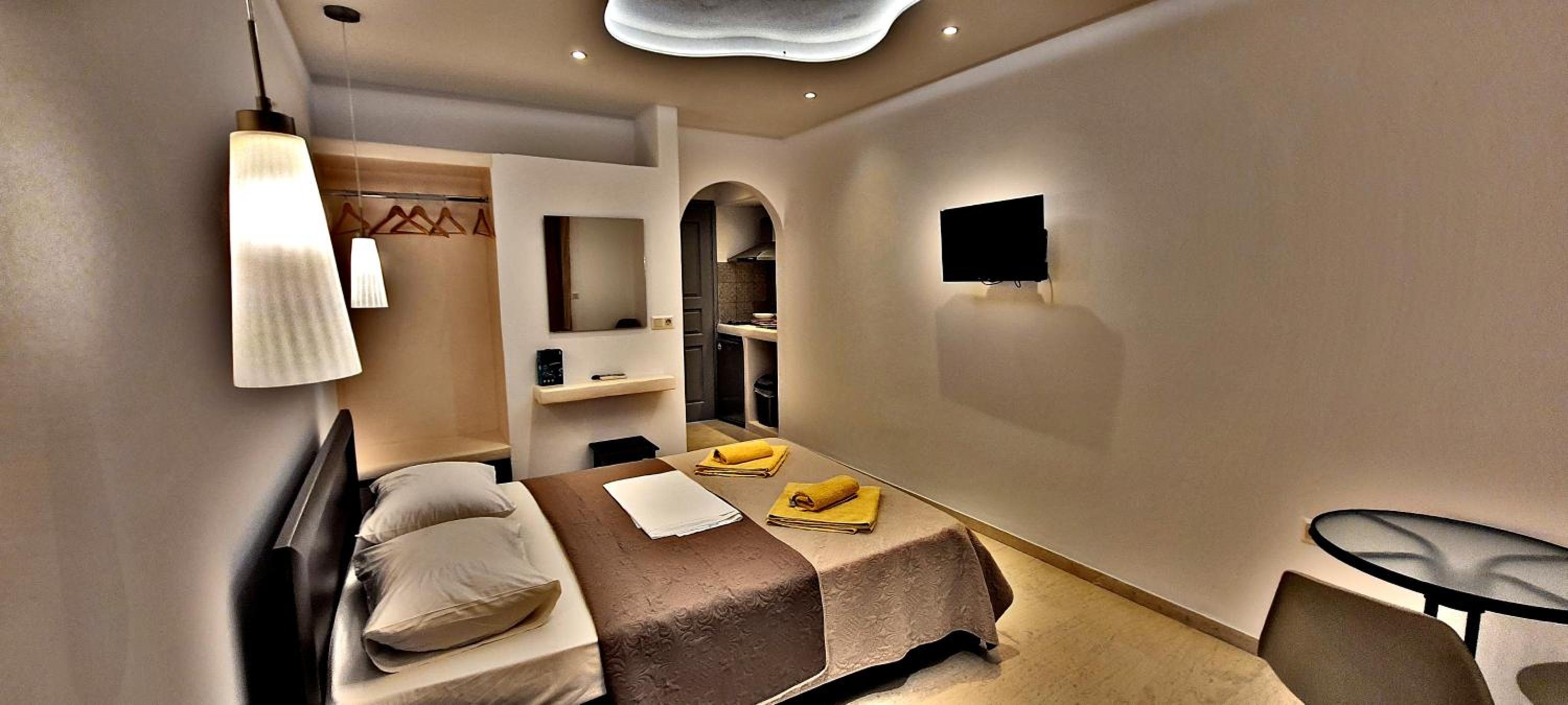 Deluxe Double Room with Balcony